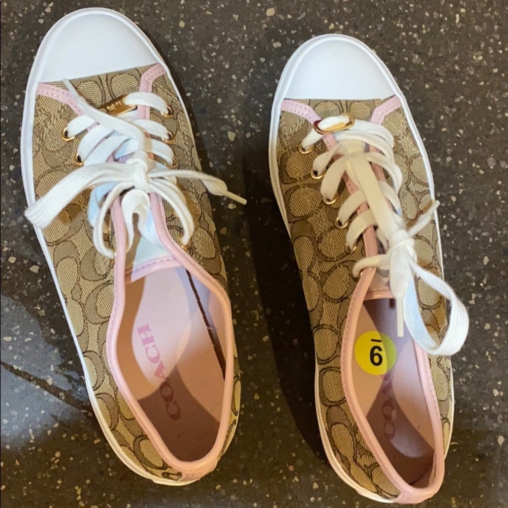 Coach sneakers size 9